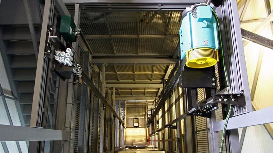 آسانسورهای غیراستاندارد ادارات پلمب می‌شود